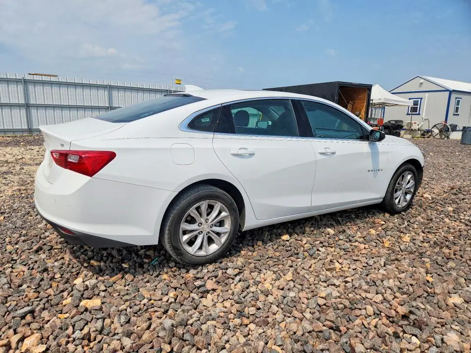 2024 CHEVROLET MALIBU LT  