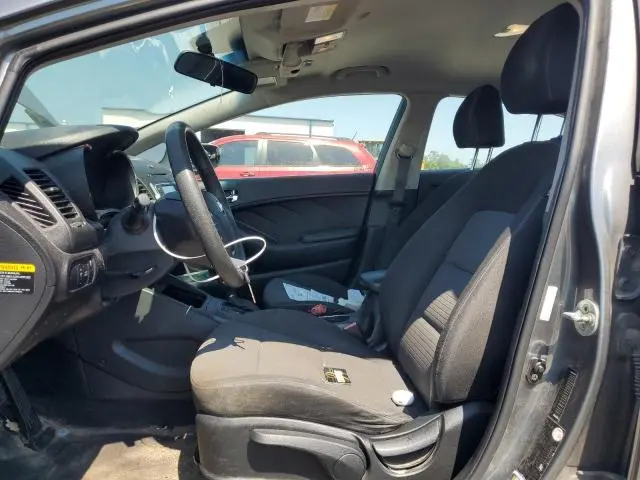 2016 KIA FORTE LX  