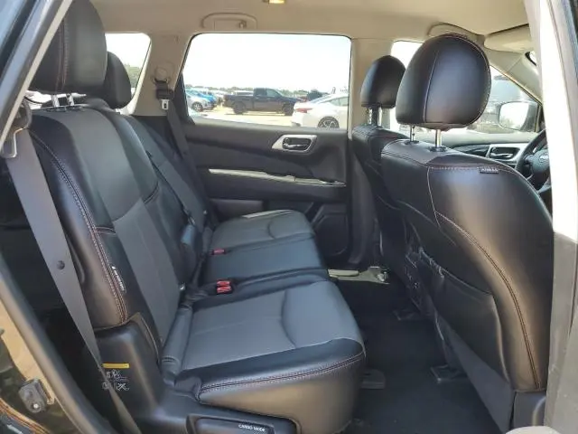 2019 NISSAN PATHFINDER S  