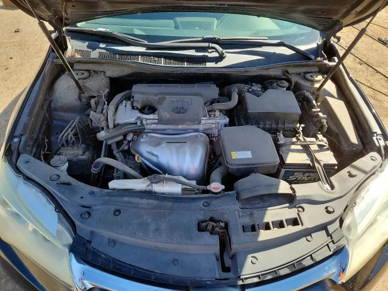 2016 TOYOTA CAMRY LE  