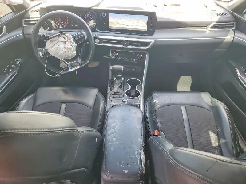 2022 KIA K5 GT LINE  