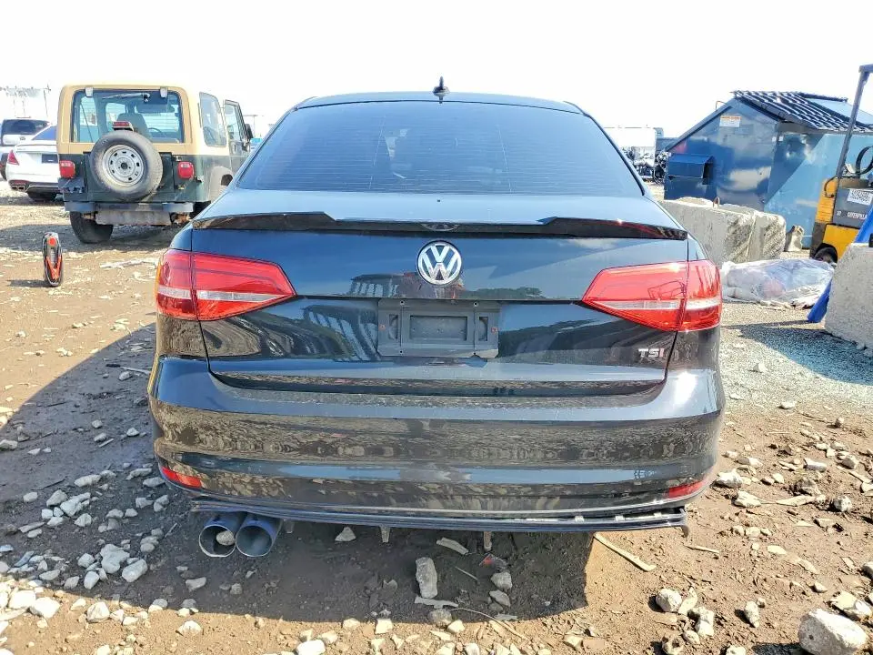 2015 VOLKSWAGEN JETTA SE  