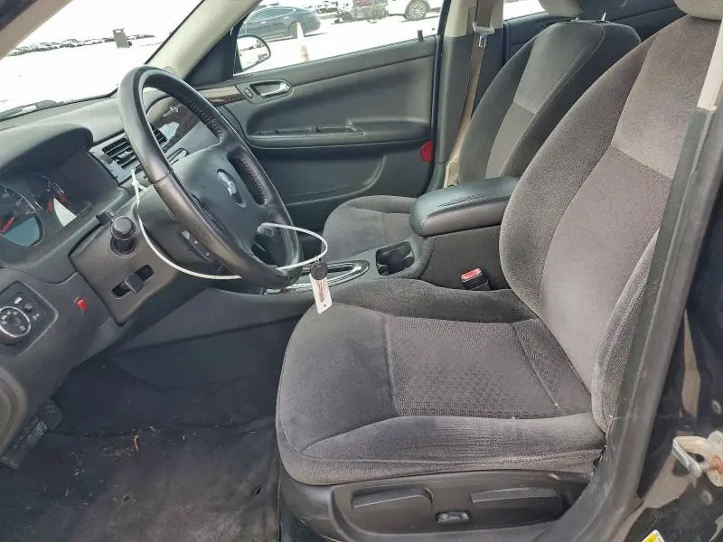 2013 CHEVROLET IMPALA LT  