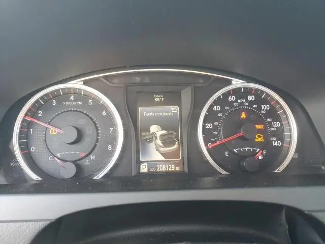 2015 TOYOTA CAMRY LE  
