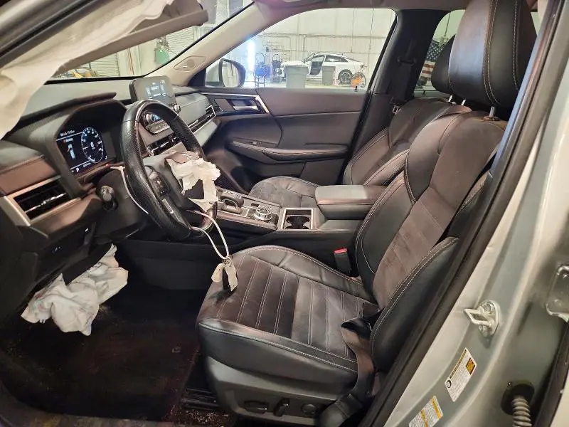 2022 MITSUBISHI OUTLANDER SE  