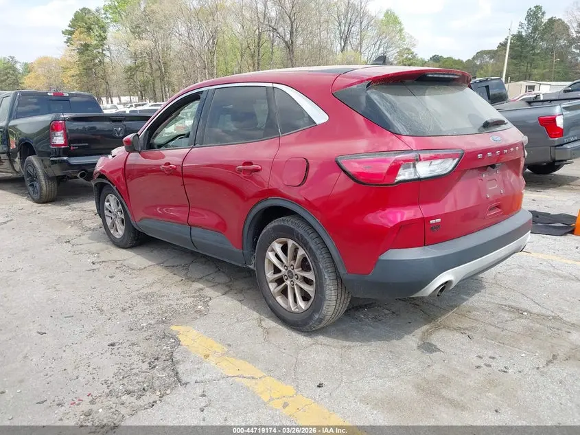 2020 FORD ESCAPE SE