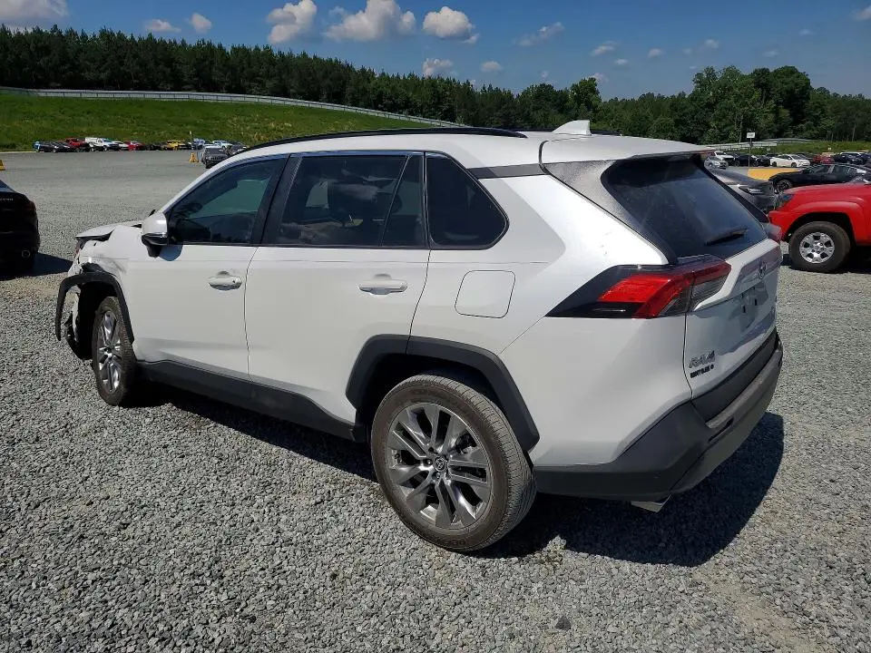 2023 TOYOTA RAV4 XLE PREMIUM  