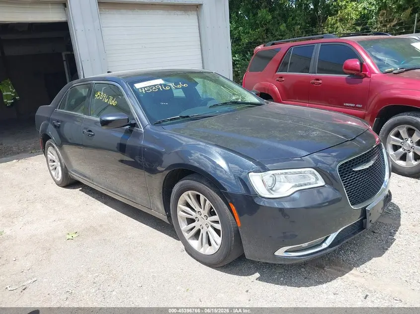 2017 CHRYSLER 300 LIMITED