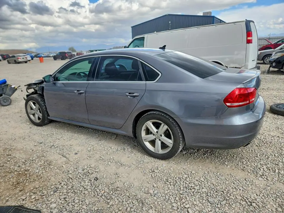 2014 VOLKSWAGEN PASSAT S  