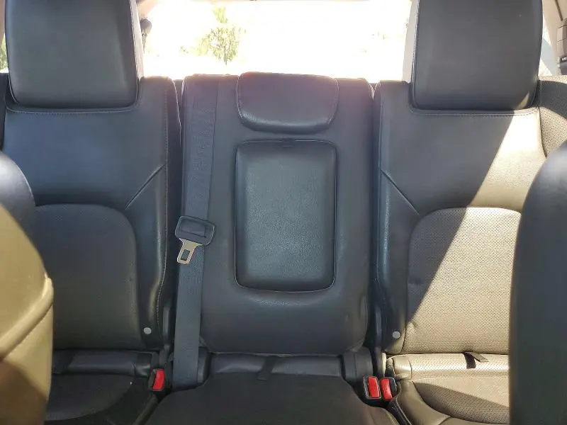 2012 NISSAN PATHFINDER S  