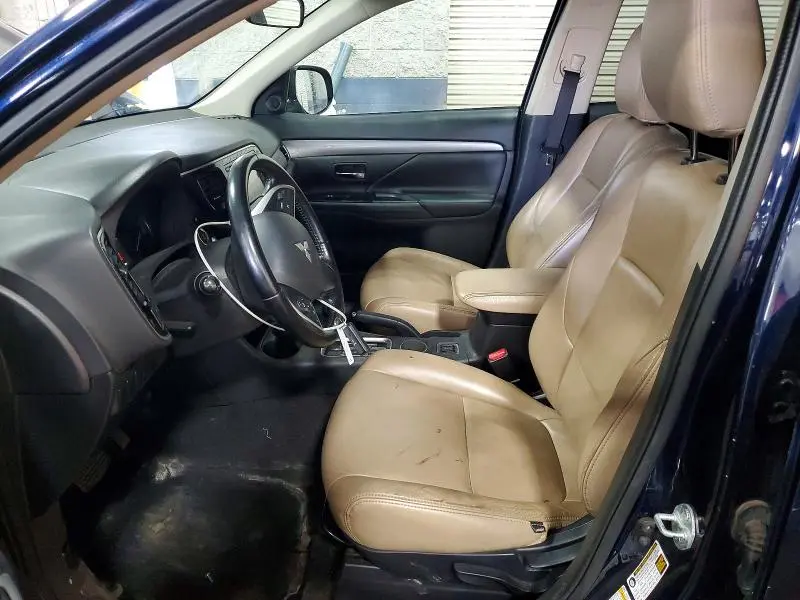 2015 MITSUBISHI OUTLANDER SE  