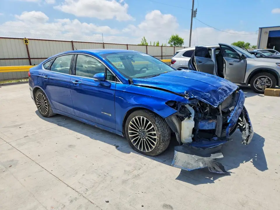 2017 FORD FUSION TITANIUM HEV  
