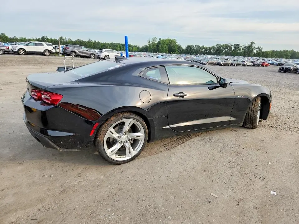 2022 CHEVROLET CAMARO LT1  