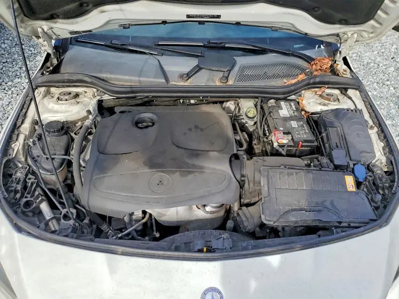 2015 MERCEDES-BENZ CLA 250  