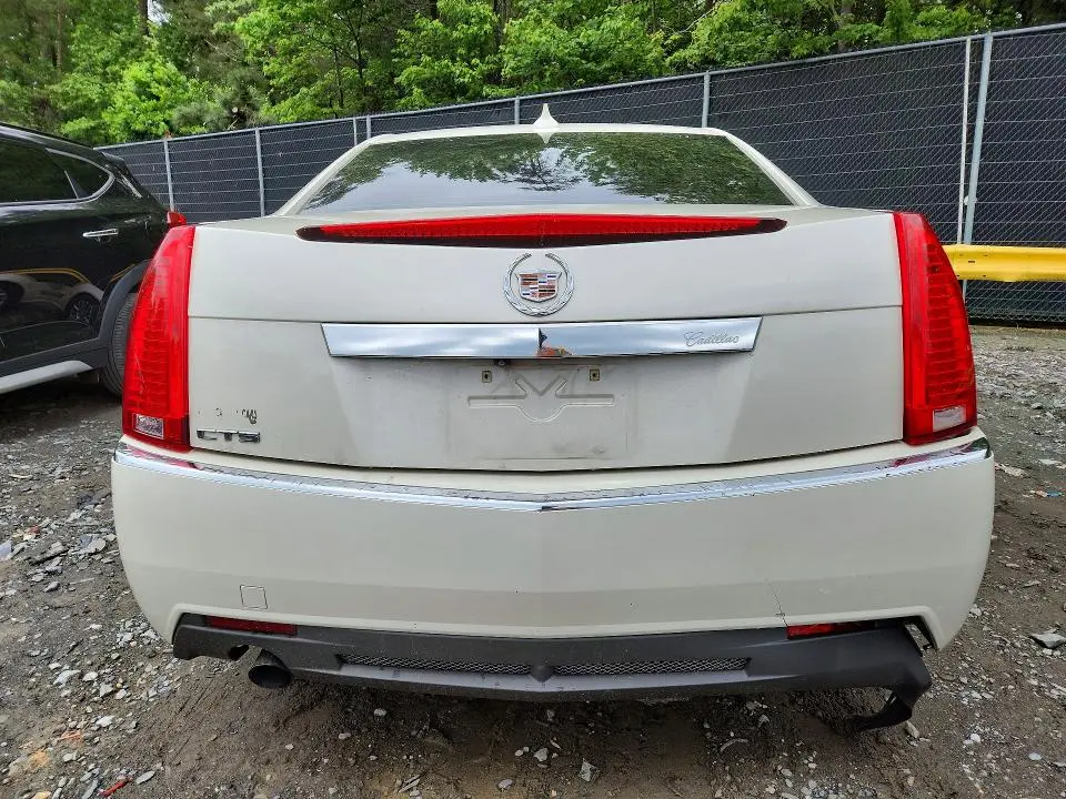 2011 CADILLAC CTS LUXURY COLLECTION  