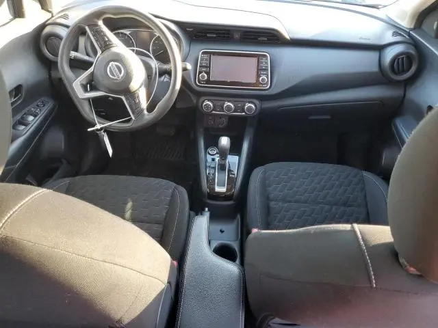 2021 NISSAN KICKS S  