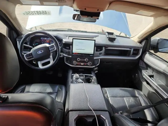 2023 FORD EXPEDITION XLT  