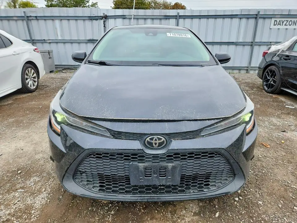 2022 TOYOTA COROLLA LE  