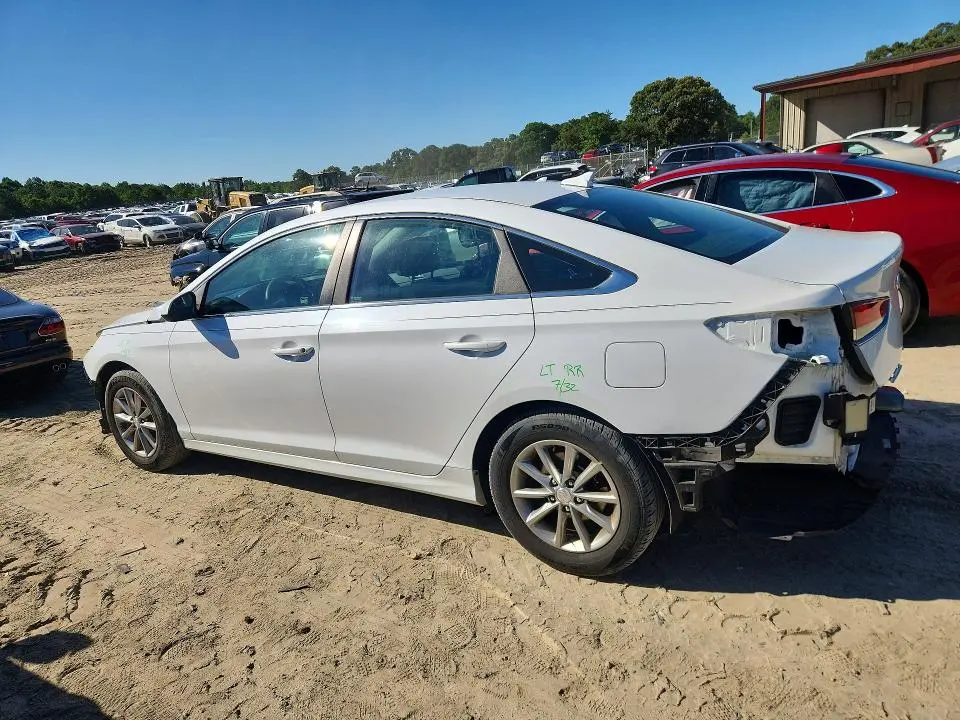 2018 HYUNDAI SONATA SE  