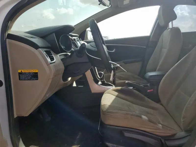 2013 HYUNDAI ELANTRA GT   