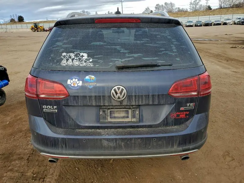 2017 VOLKSWAGEN GOLF ALLTRACK S  