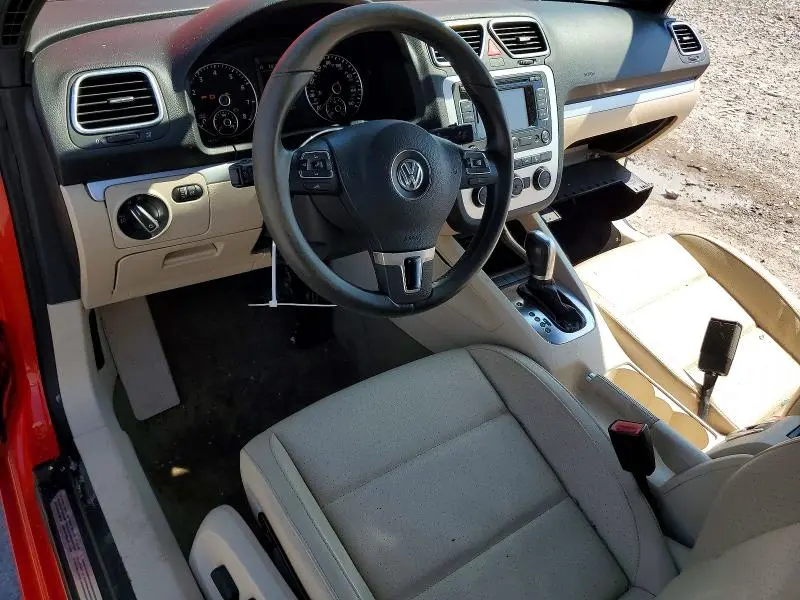 2016 VOLKSWAGEN EOS KOMFORT  