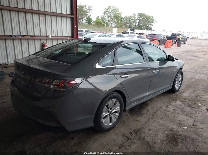 2019 HYUNDAI SONATA HYBRID SE