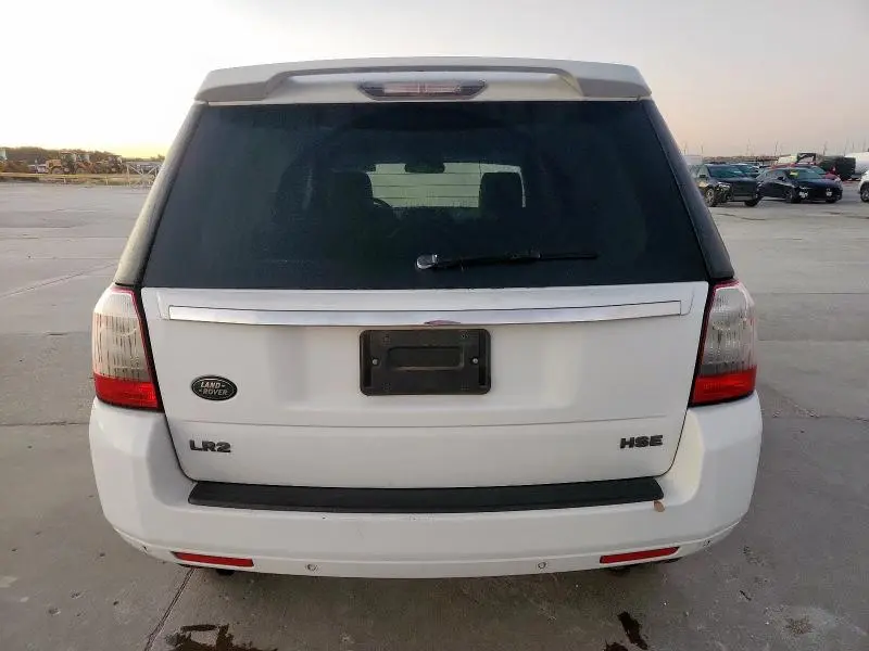 2011 LAND ROVER LR2 HSE LUXURY  