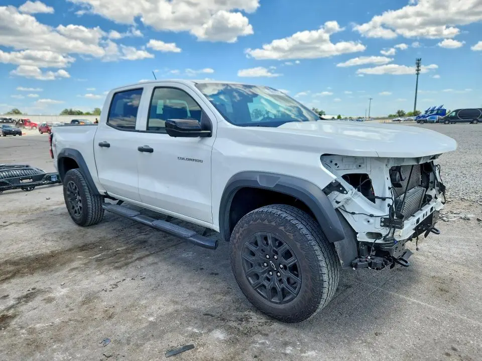 2024 CHEVROLET COLORADO TRAIL BOSS  