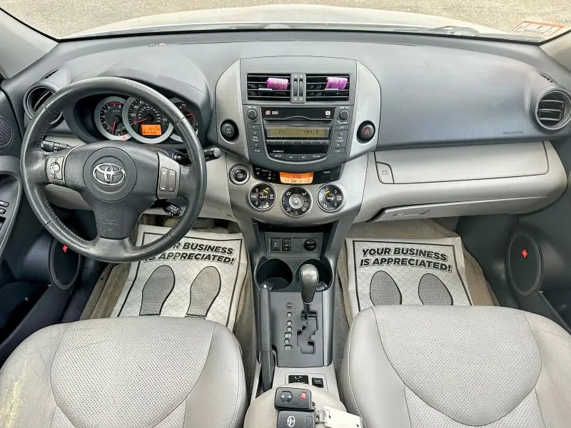 2010 TOYOTA RAV4 LIMITED  