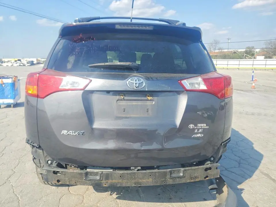 2015 TOYOTA RAV4 LE  