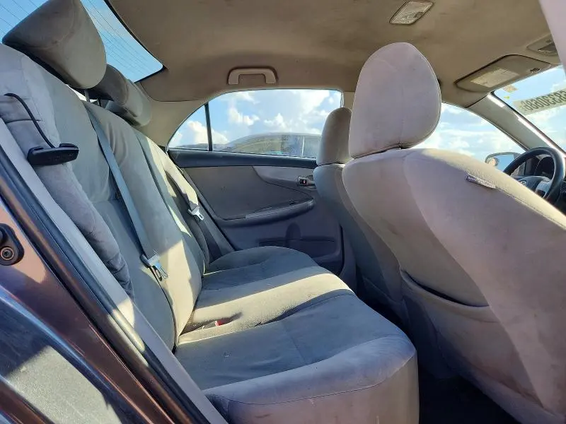 2011 TOYOTA COROLLA LE  