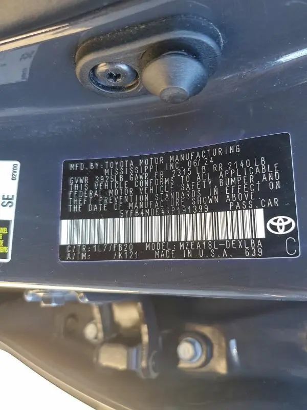 2024 TOYOTA COROLLA LE  