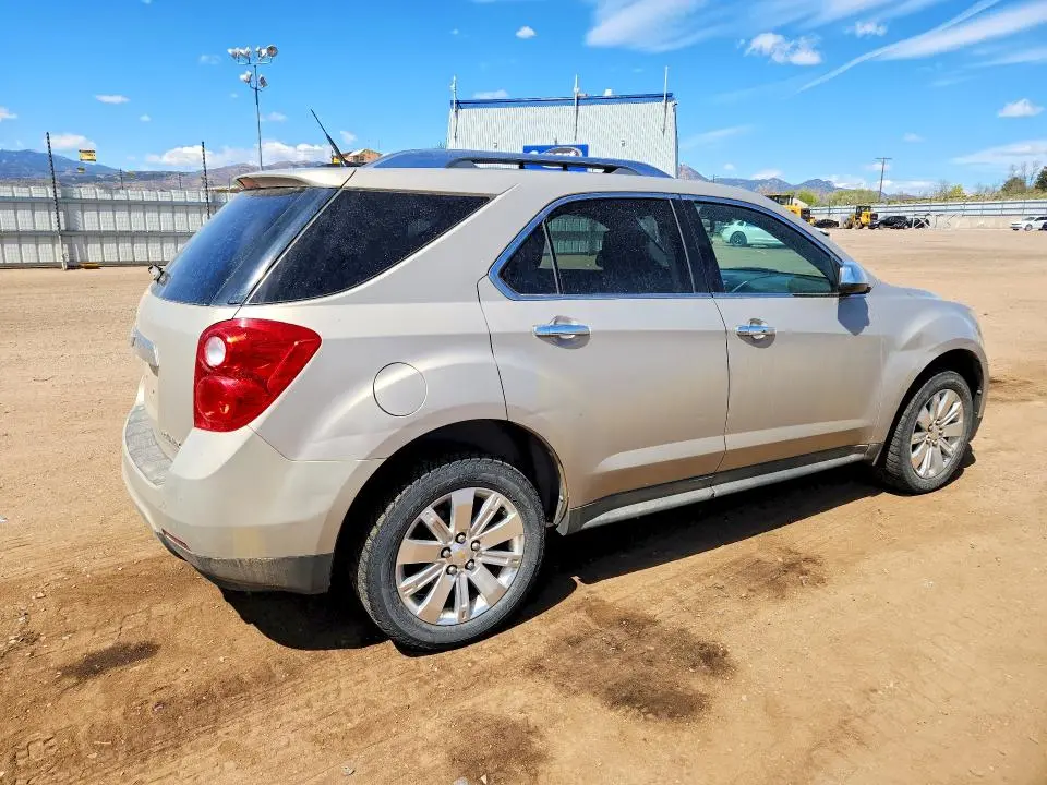2011 CHEVROLET EQUINOX LT  