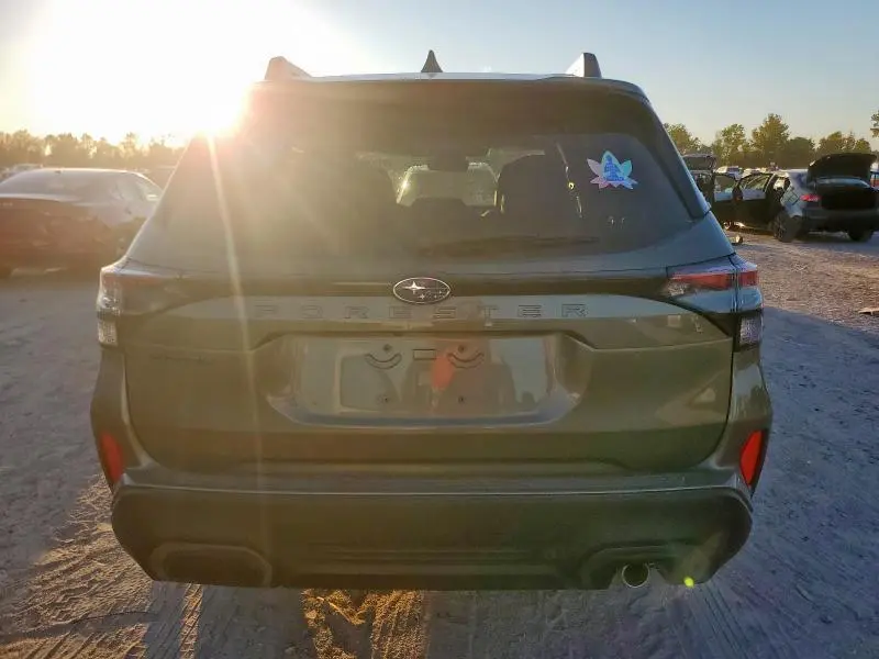 2025 SUBARU FORESTER LIMITED  