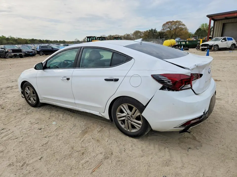 2019 HYUNDAI ELANTRA SEL  