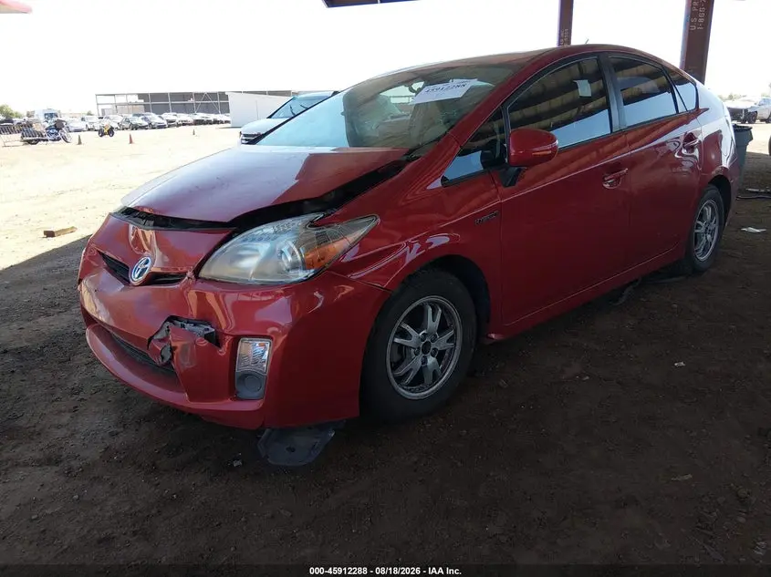 2011 TOYOTA PRIUS THREE