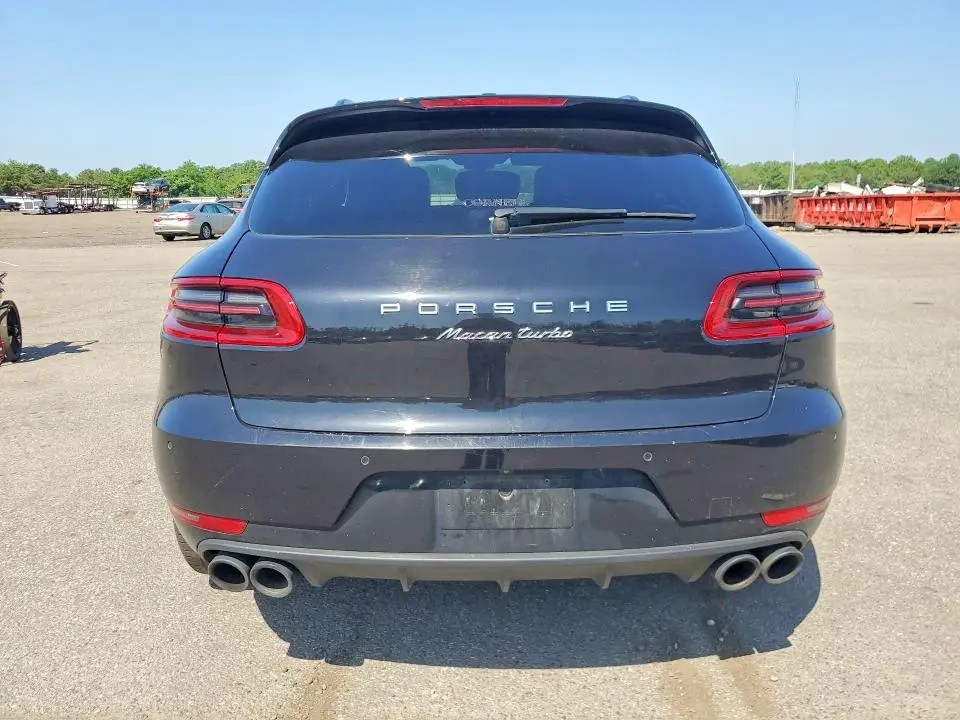 2015 PORSCHE MACAN TURBO  
