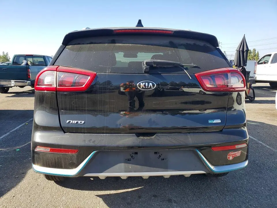 2019 KIA NIRO LX  
