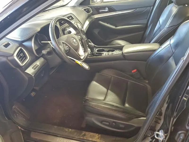 2020 NISSAN MAXIMA SV  