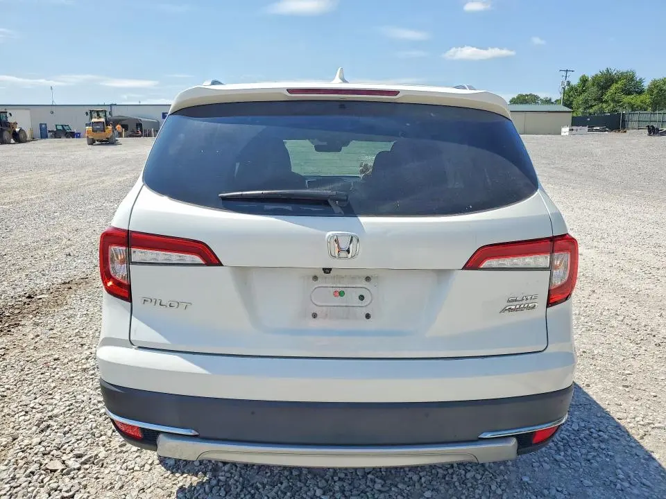 2021 HONDA PILOT ELITE  