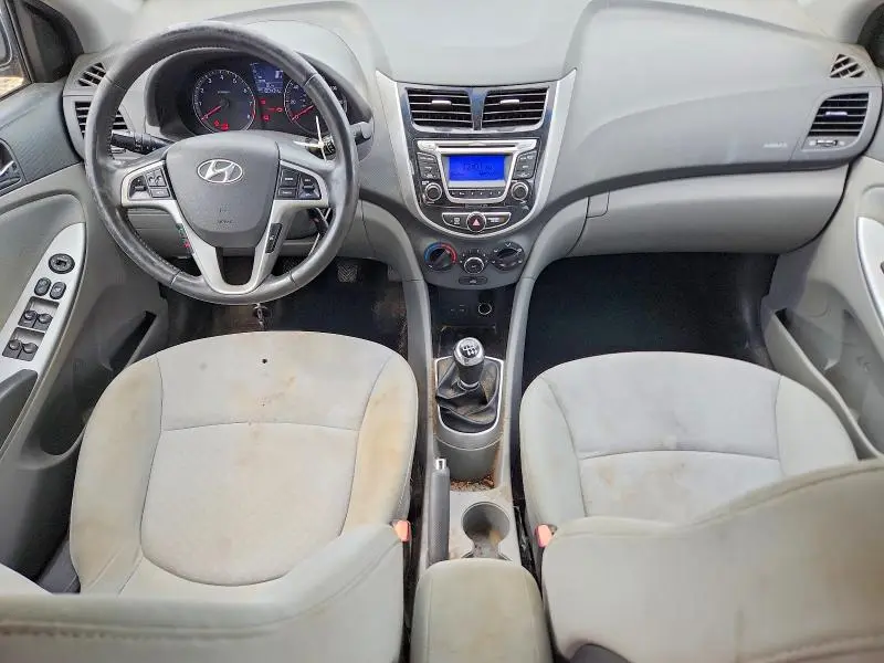 2014 HYUNDAI ACCENT SE  
