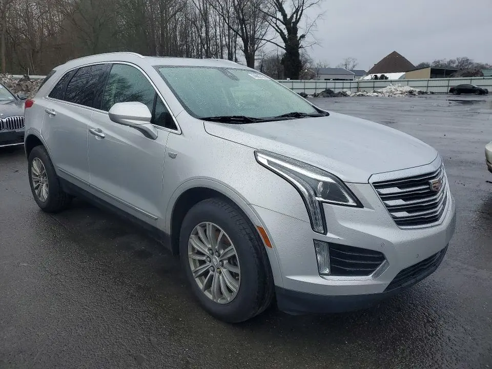 2019 CADILLAC XT5 LUXURY  