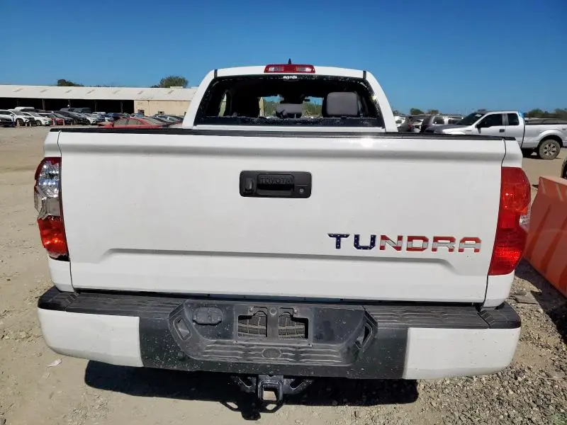 2020 TOYOTA TUNDRA DOUBLE CAB SR  