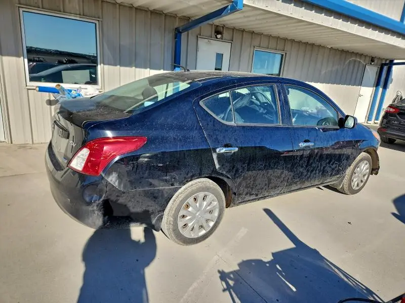 2012 NISSAN VERSA S  