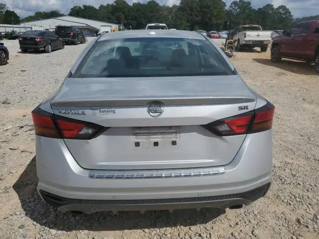 2022 NISSAN ALTIMA SR  