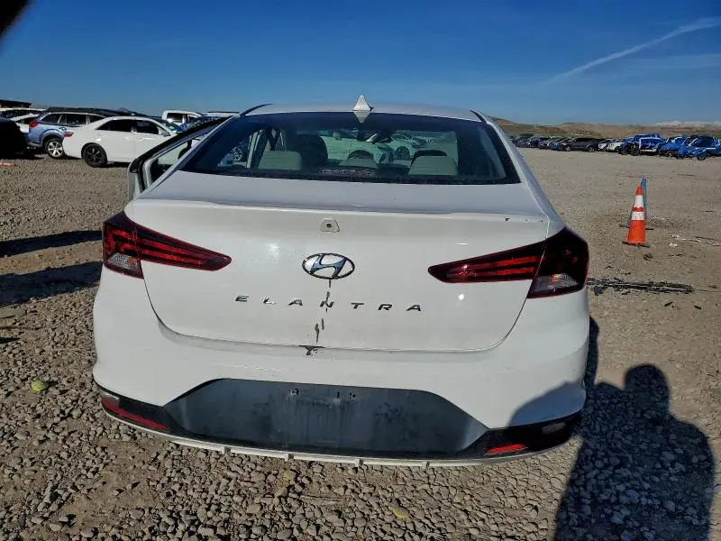2019 HYUNDAI ELANTRA SEL  