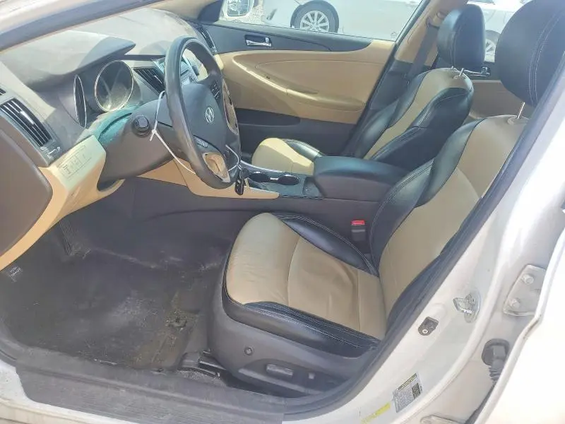 2011 HYUNDAI SONATA   
