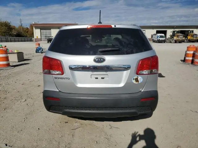 2011 KIA SORENTO BASE  