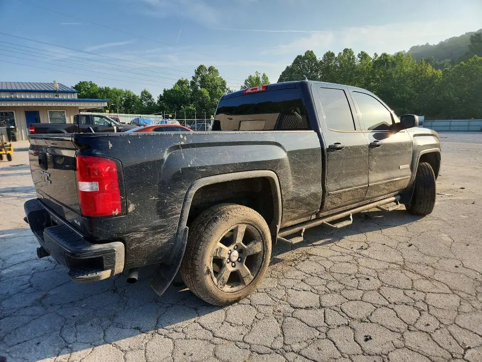2017 GMC SIERRA K1500 SLE  